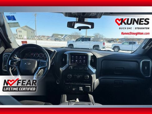 Used 2020 Chevrolet Silverado 1500 LT Trail Boss image 43