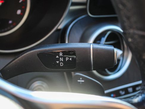 Used 2019 Mercedes-Benz C 300 Sedan image 19