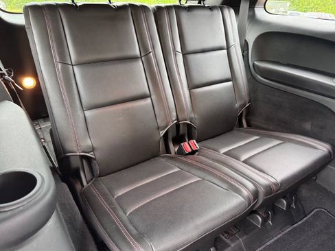Used 2021 Dodge Durango R/T w/ Technology Group RWD image 18