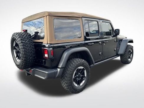 Used 2021 Jeep Wrangler Unlimited Rubicon w/ Cold Weather Group image 6