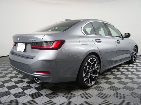 Used 2026 BMW 330i Sedan w/ Premium Package image 3