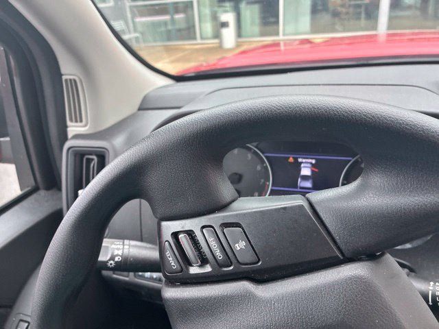Used 2025 Nissan Frontier S RWD image 15