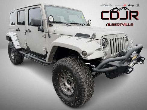 Used 2015 Jeep Wrangler Unlimited Sport w/ Quick Order Package 24S AWD/4WD image 1