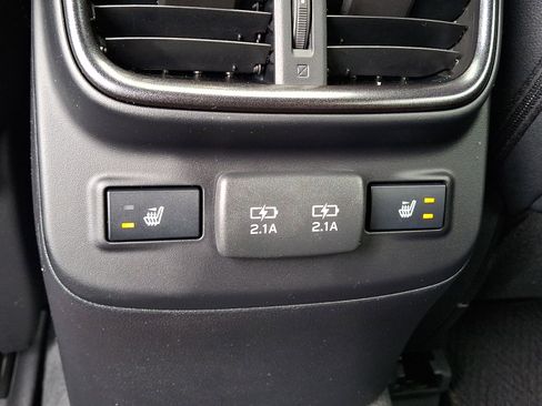 Used 2022 Subaru Outback Wilderness AWD/4WD image 11