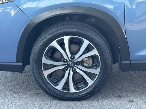 Certified 2022 Subaru Forester Limited image 10