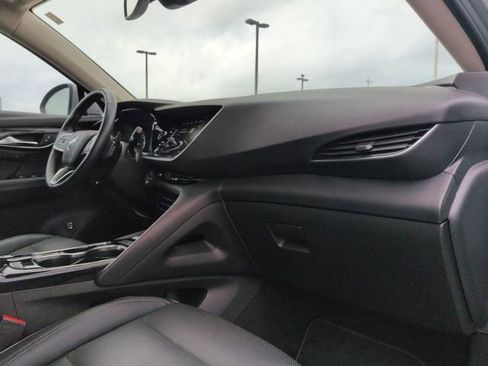 Certified 2023 Buick Envision Essence image 27