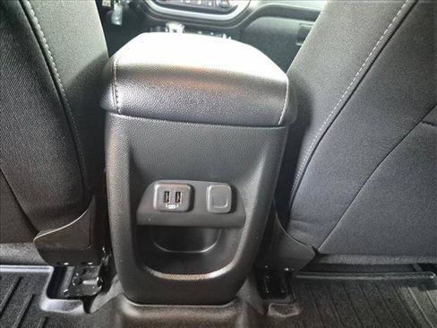Used 2022 GMC Canyon Elevation w/ Trailering Package AWD/4WD image 17