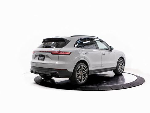 Certified 2023 Porsche Cayenne S Platinum image 7