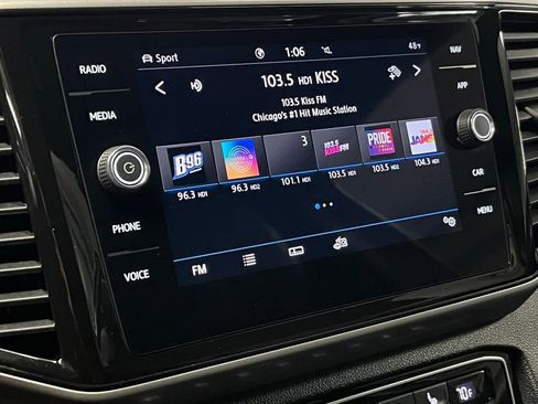 Certified 2020 Volkswagen Atlas Cross Sport SEL image 28