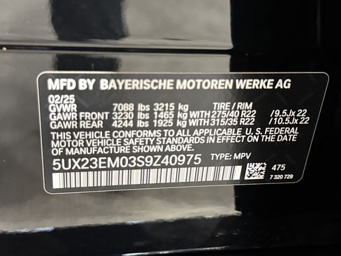 Used 2025 BMW X7 xDrive40i w/ M Sport Package AWD/4WD image 37