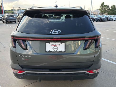 Used 2022 Hyundai Tucson SEL w/ Convenience Package FWD image 9