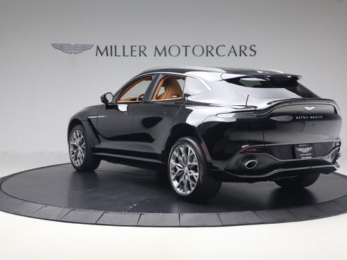 Used 2021 Aston Martin DBX AWD/4WD image 5