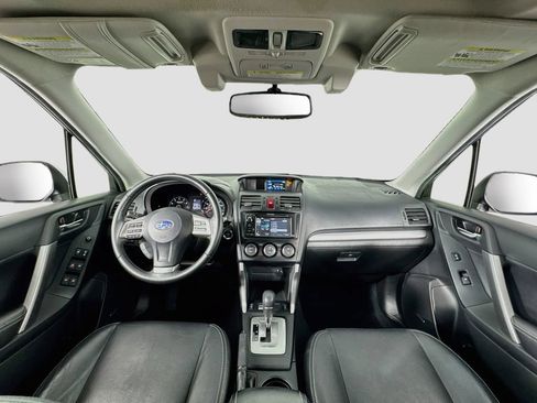 Used 2014 Subaru Forester 2.5i Touring AWD/4WD image 16