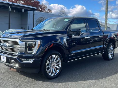 Used 2022 Ford F150 Limited image 3