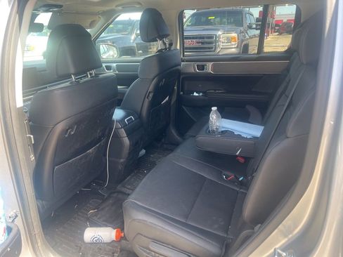 Used 2024 Hyundai Santa Fe XRT image 12