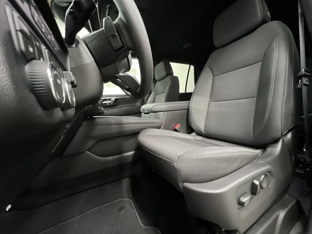 New 2026 Chevrolet Tahoe LS w/ LPO, Chrome Package AWD/4WD image 19