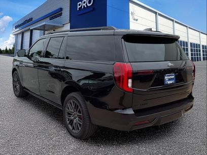 New 2025 Ford Expedition Max Platinum w/ Stealth Performance Package