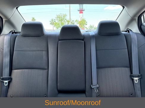 Used 2024 Nissan Altima 2.5 SV FWD image 7