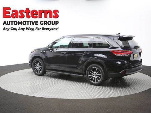 Used 2018 Toyota Highlander SE AWD/4WD image 64