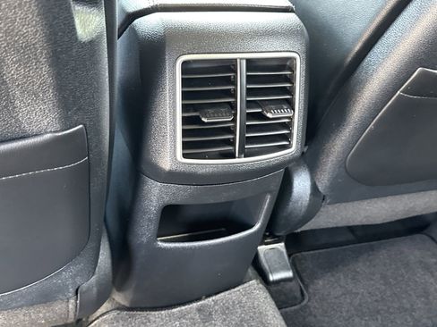 Used 2023 Kia Sportage SX FWD image 11