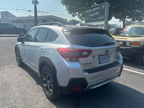 Used 2021 Subaru Crosstrek 2.5i Sport w/ Moonroof Package AWD/4WD image 3