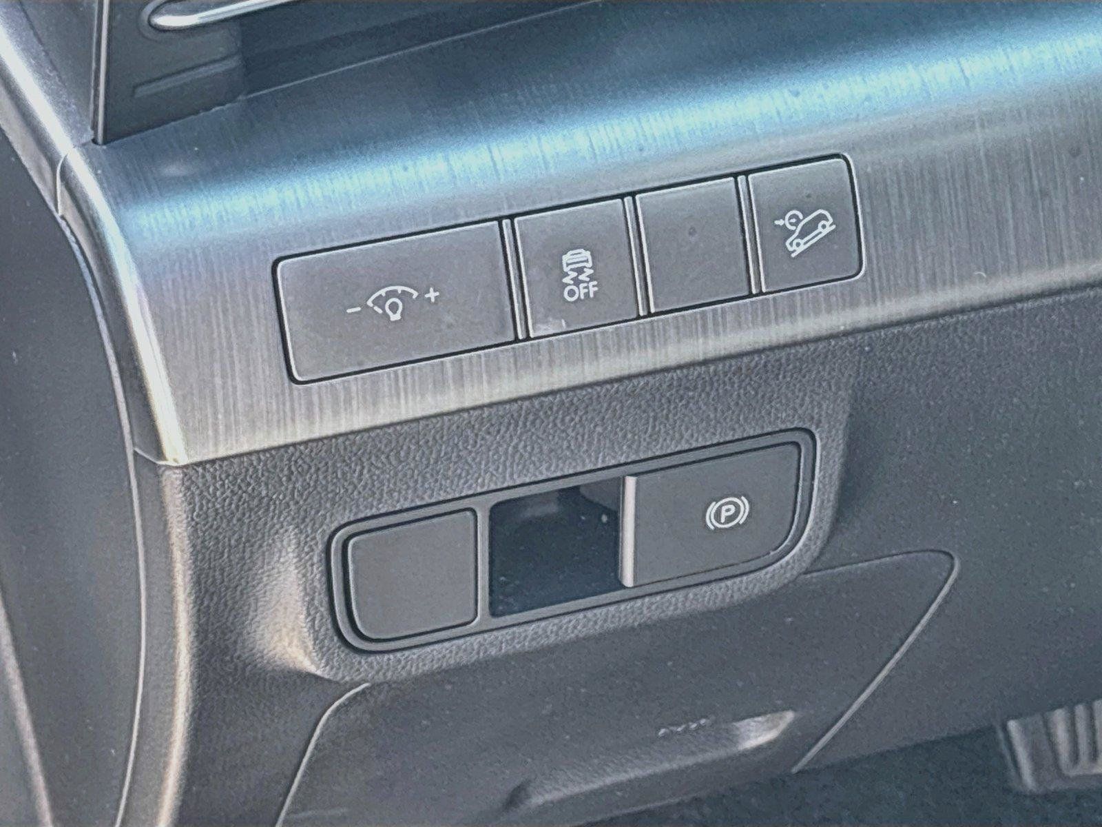 Certified 2026 Hyundai Kona SEL Sport AWD/4WD image 14