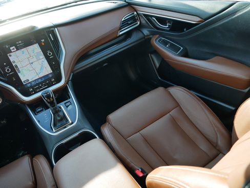 Used 2022 Subaru Outback Touring image 11