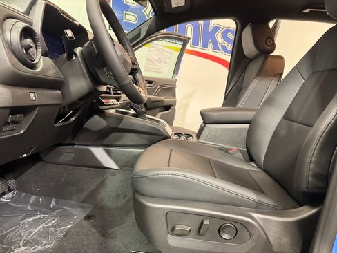New 2026 Chevrolet Colorado Trail Boss AWD/4WD image 8