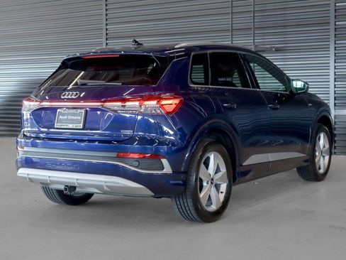 Used 2023 Audi Q4 e-tron Premium Plus w/ Premium Plus AWD/4WD image 15