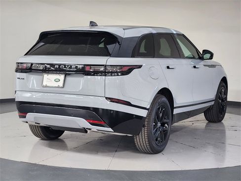 New 2026 Land Rover Range Rover Velar Dynamic SE image 2