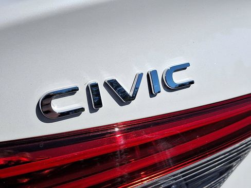Used 2024 Honda Civic LX image 29