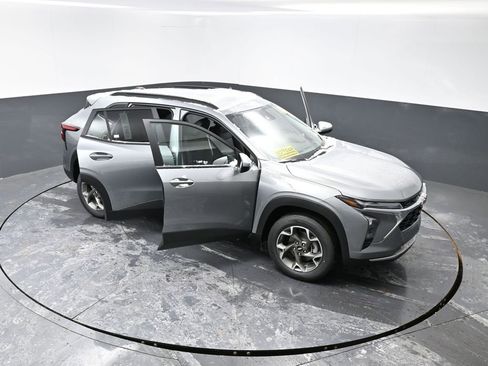 New 2026 Chevrolet Trax LT image 52