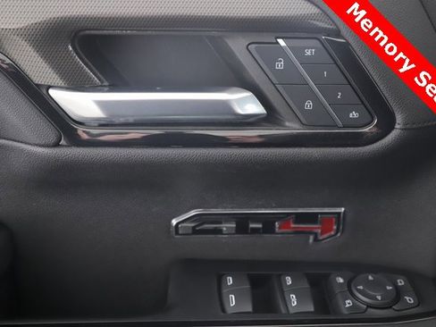 Used 2023 GMC Sierra 1500 AT4 w/ Technology Package image 20