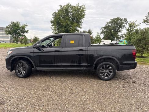 Used 2023 Honda Ridgeline Sport image 7