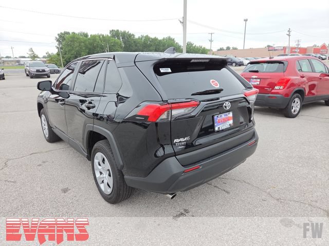 Certified 2025 Toyota RAV4 LE FWD image 25