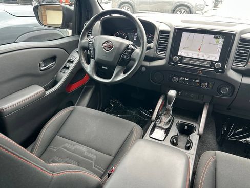 Certified 2022 Nissan Frontier Pro-X w/ Technology Package RWD image 11