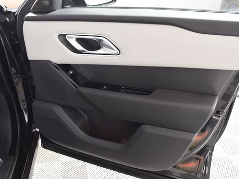 New 2026 Land Rover Range Rover Velar S image 18