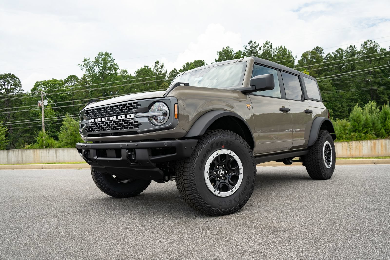 New 2026 Ford Bronco Badlands AWD/4WD image 5