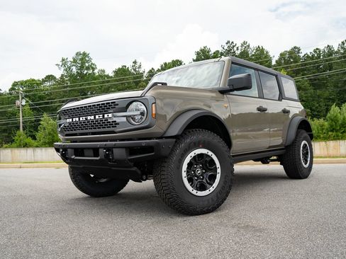 New 2026 Ford Bronco Badlands AWD/4WD image 5