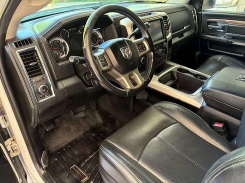 Used 2018 RAM 3500 Laramie AWD/4WD image 10