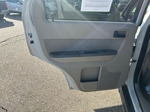 Used 2012 Ford Escape XLT image 13