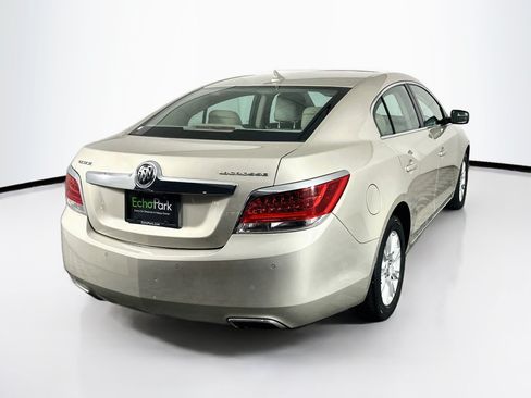 Used 2013 Buick LaCrosse Leather w/ Driver Confidence Package FWD image 9