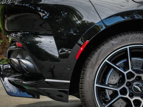 Used 2023 Aston Martin DBX 707 AWD/4WD image 33