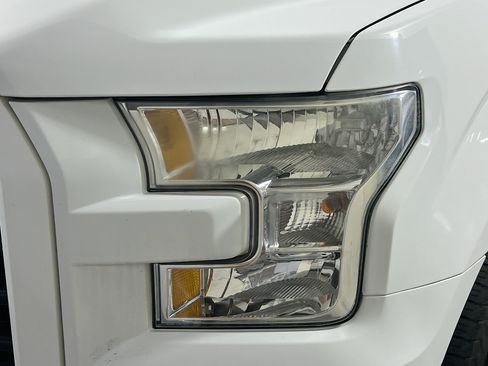 Used 2017 Ford F150 XL w/ Equipment Group 101A Mid RWD image 11