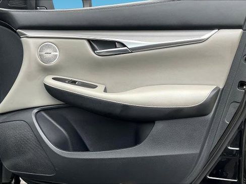 Certified 2023 INFINITI QX50 Luxe AWD/4WD image 27
