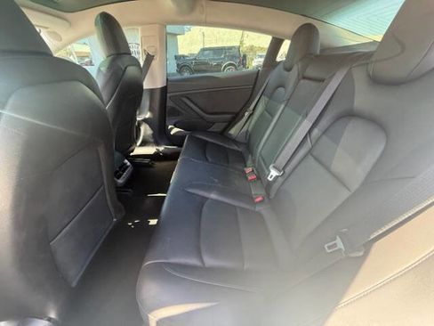 Used 2020 Tesla Model 3 Long Range image 14