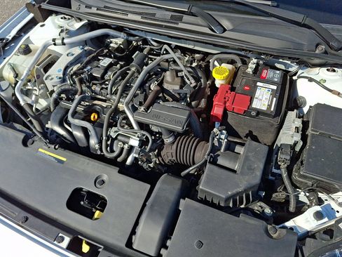 Certified 2023 Nissan Sentra SR w/ SR Premium Package FWD image 28