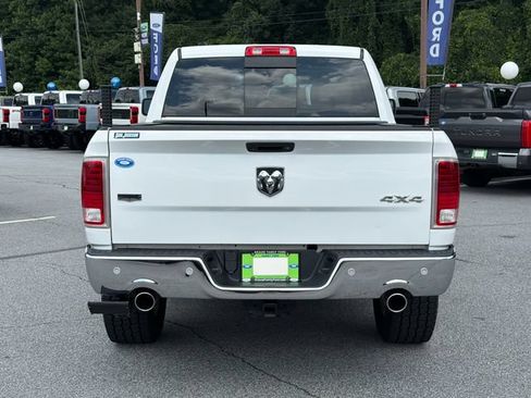 Used 2018 RAM 1500 Laramie w/ Convenience Group AWD/4WD image 7