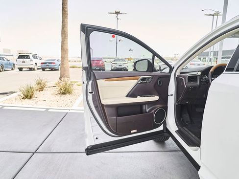 Used 2018 Lexus RX 350 FWD w/ Premium Package image 17