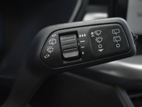 Used 2023 Ford Escape Active w/ Tech Pack #2 FWD image 24